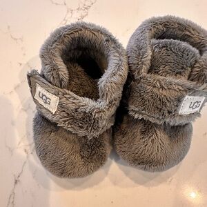 Baby UGGs. Size 0/1